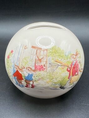 Bunnykins Royal Doulton Vintage Porcelain Round Coin Bank Made in England
